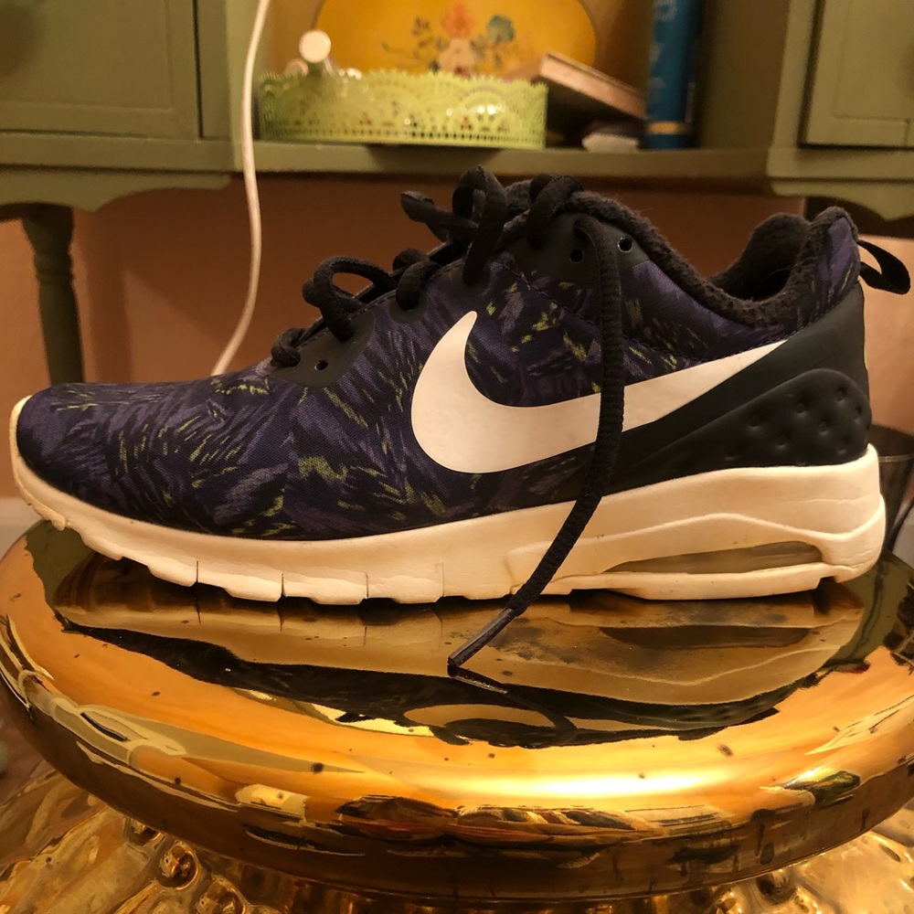 Nike Air Max Sneakers